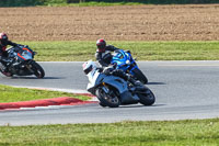 Advanced Group Silver_Grey Bikes